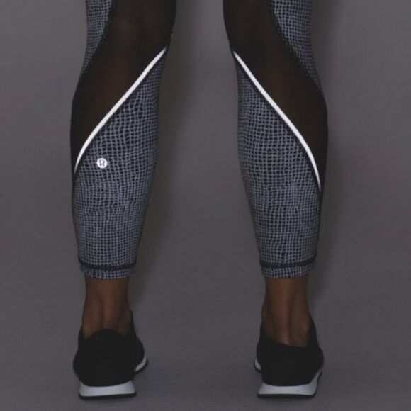 Lululemon Outrun Tight Fall Net White Black/Multi Pocket Black W5AE7S - Picture 10 of 16